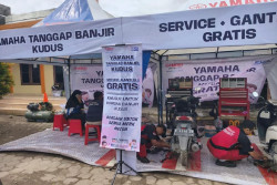 Yamaha Turun ke Desa Kesambi, Motor Warga Mejobo Bangkit Seusai Banjir