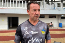 Van Gastel Akui PSIM Jogja Butuh Tambahan Bek