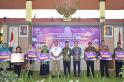 Bank Jateng Slawi Serahkan Hadiah Bima dan CSR Videotron