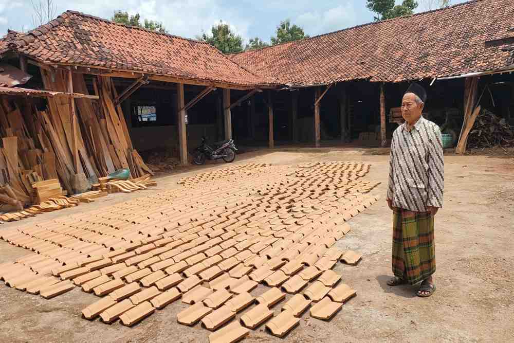 Sentra Genteng Sambirejo Gunungkidul Sambut Program Gentengisasi