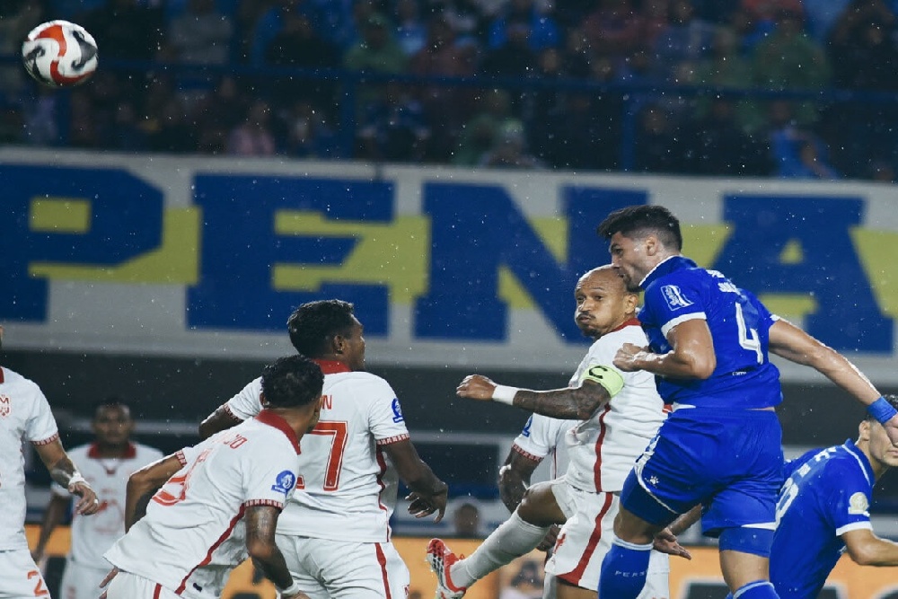 Persib Bandung Tekuk Malut United 2-0, Rekor Kandang Sempurna