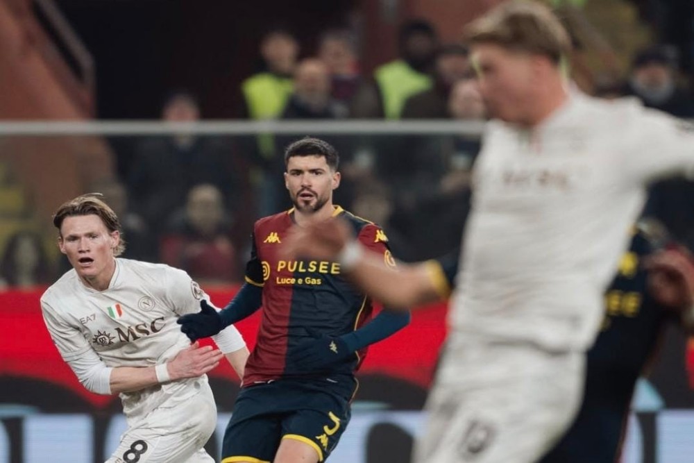 Hojlund Jadi Penentu, Napoli Menang Dramatis atas Genoa