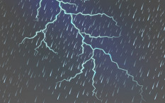 Berteduh di Gubuk, Dua Petani Seyegan Sleman Tersambar Petir