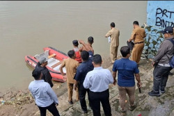 Warga Diimbau Jauhi Air Cisadane Seusai Kebakaran Gudang Kimia