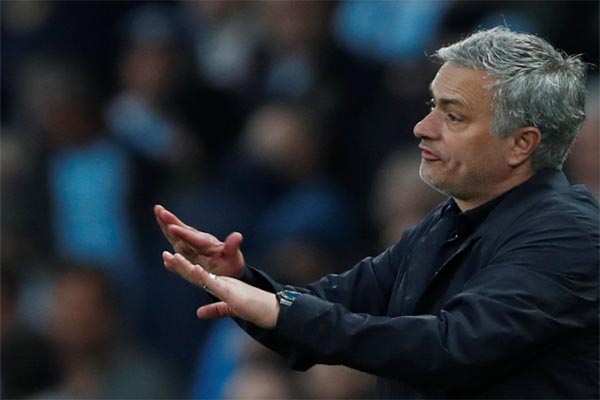 Mourinho Makin Dekat ke Kursi Pelatih Timnas Portugal