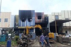 Polres Tangsel Selidiki Unsur Pidana Kebakaran Gudang Pestisida