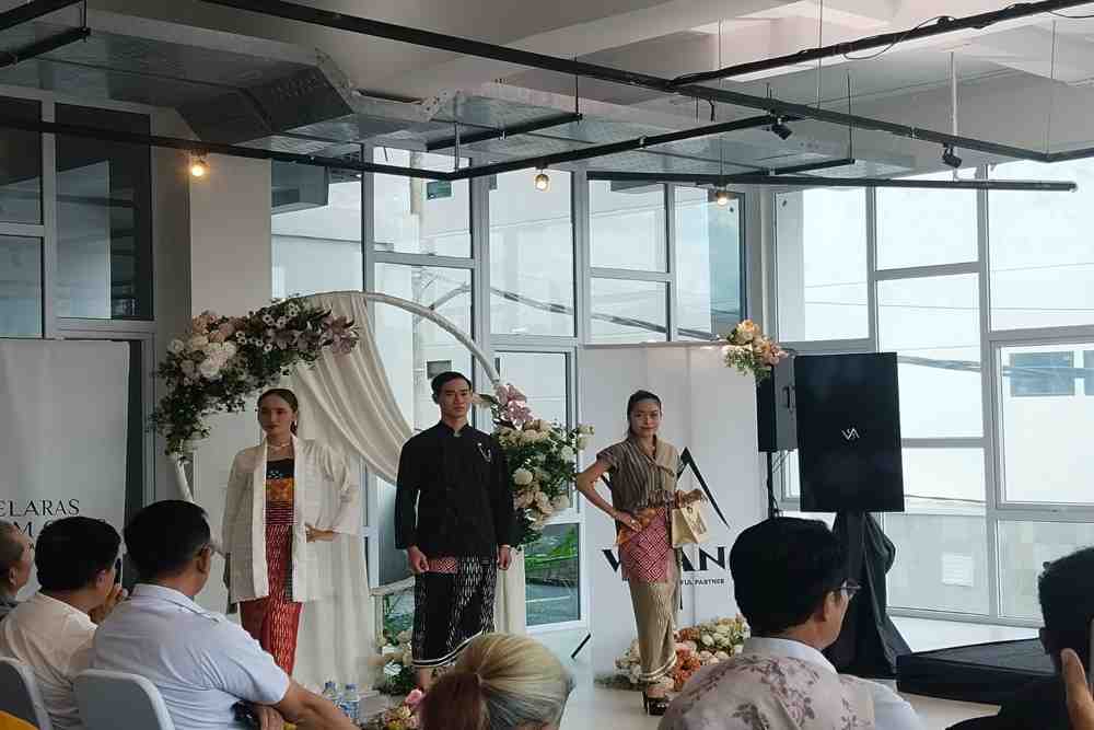 Vasana Luncurkan Lurik Modern, Bidik Pasar Nasional